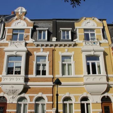 mieszkanie w kamienicy Mieszkanie w kamienicy – czy warto kupić?